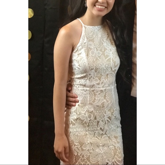 White Lace Backless Dress - Picture 2 of 2